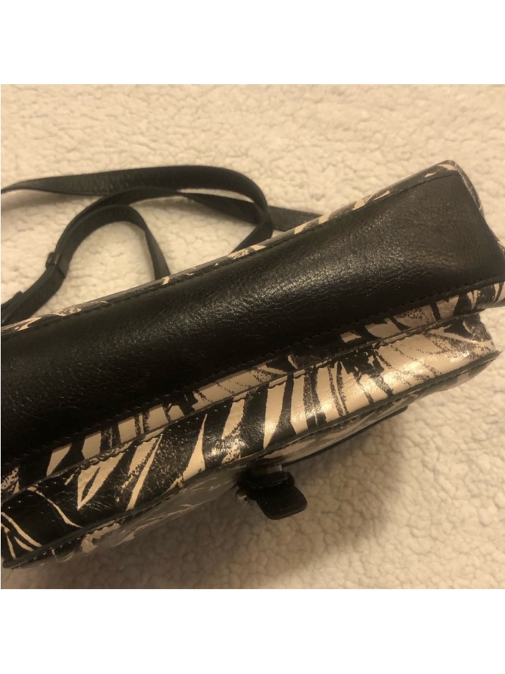 Patricia Nash Crossbody Bag - Picture 5 of 7